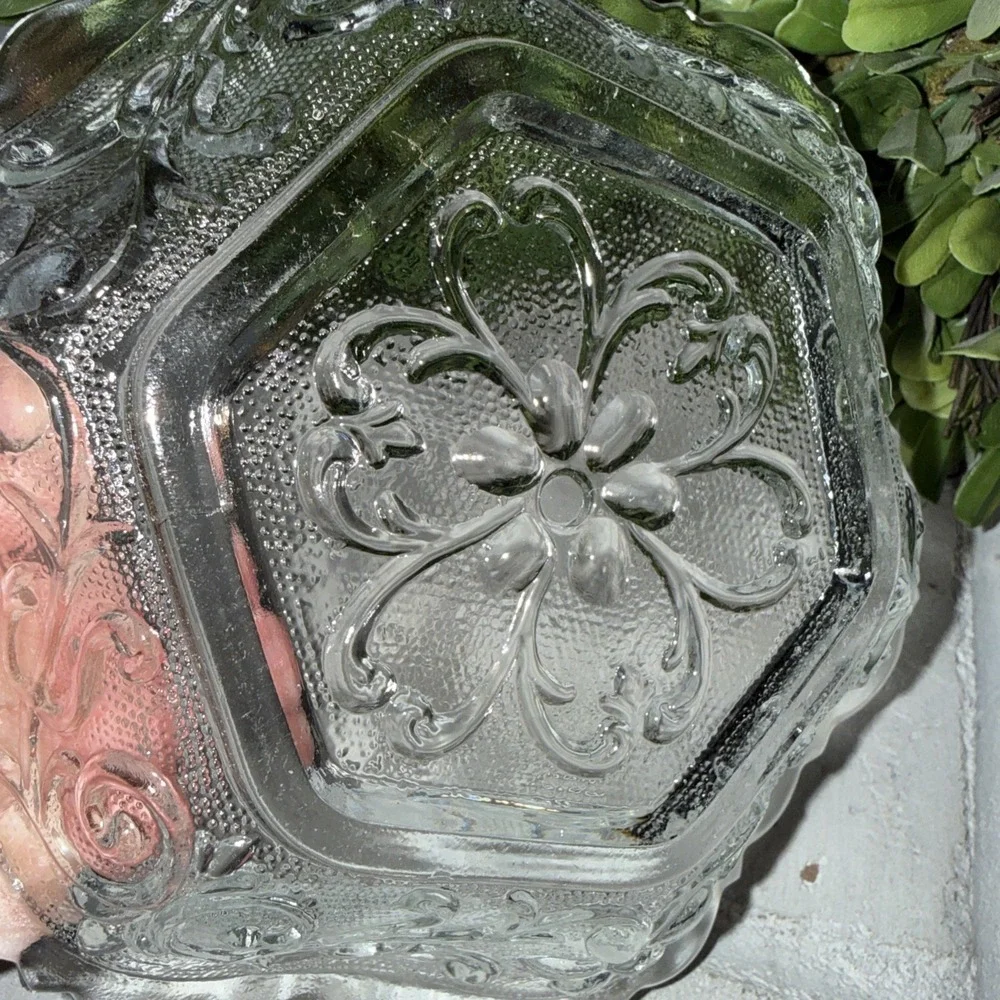 Indiana Tiara Clear Glass VTG Sandwich Hexagonal Daisy Dessert Candy Bowl 6 1/4